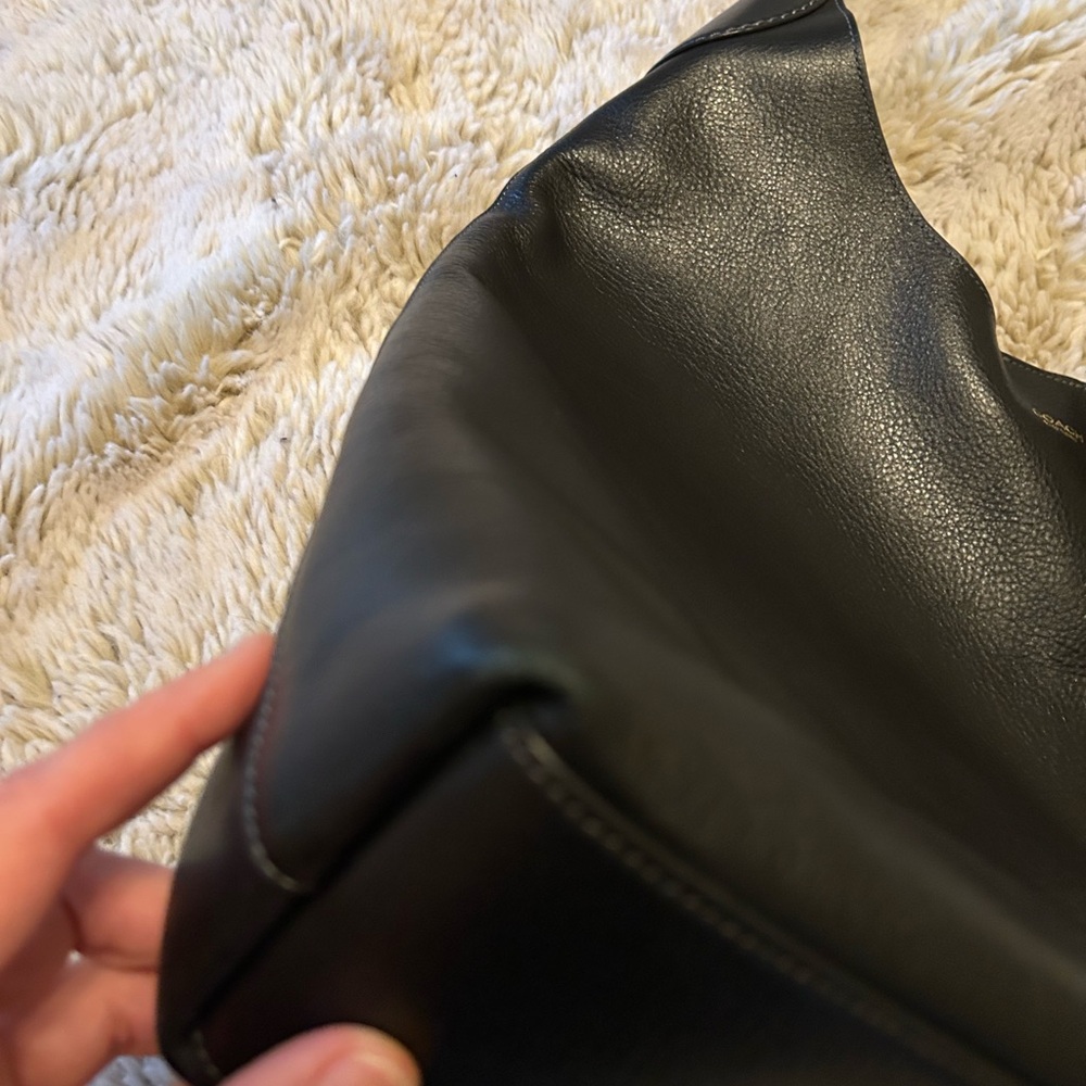 Coach Brooklyn 39 Shoulder Bag in Black Gently Used - Picture 9 of 16